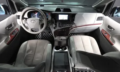 Toyota Sienna 2014, 105482 км, за 9124.33 USD - фото 7