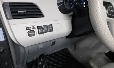 Toyota Sienna 2014, 105482 км, за 9124.33 USD - фото 18