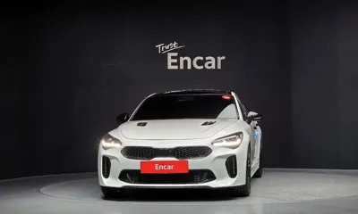 Kia Stinger 2023, 81021 км, за 19154.28 USD