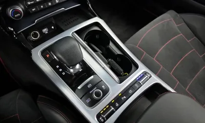 Kia Stinger 2023, 81021 км, за 19154.28 USD - фото 9