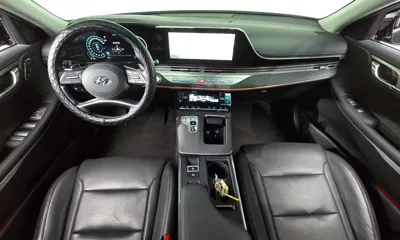 Hyundai Grandeur 2022, 32934 км, за 22137.77 USD - фото 7