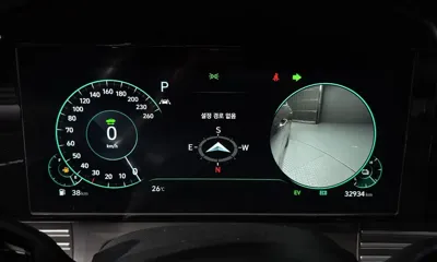 Hyundai Grandeur 2022, 32934 км, за 22137.77 USD - фото 8