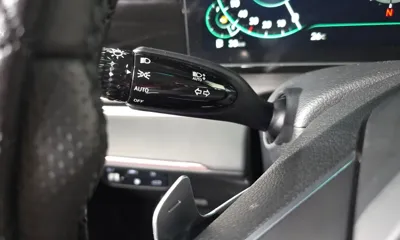 Hyundai Grandeur 2022, 32934 км, за 22137.77 USD - фото 28
