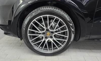 Porsche Cayenne 2021, 82530 км, за 48225.96 USD