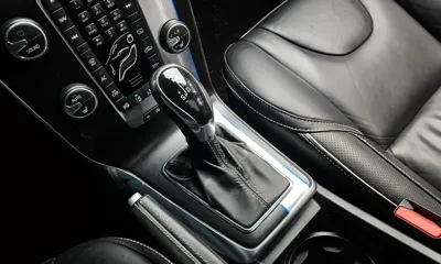 Volvo V40 2015, 53471 км, за 8586.73 USD - фото 9