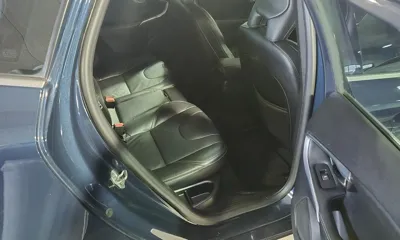 Volvo V40 2015, 53471 км, за 8586.73 USD - фото 11