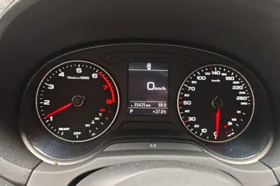 Audi A3 2019, 35400 км, за 9249 USD - фото 11