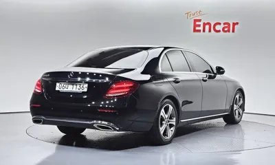 Mercedes-Benz E-Class 2019, 98754 км, за 12669.03 USD