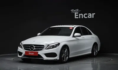 Mercedes-Benz C-Class · 2017 год
