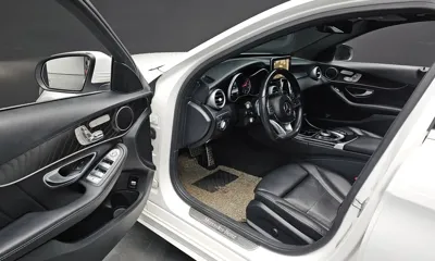 Mercedes-Benz C-Class 2017, 181627 км, за 9250.82 USD - фото 12