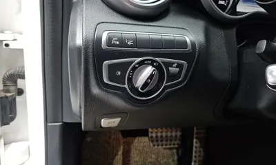 Mercedes-Benz C-Class 2017, 181627 км, за 9250.82 USD - фото 18