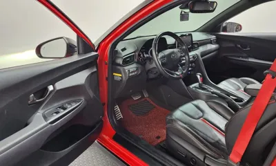 Hyundai Veloster 2018, 102327 км, за 6695.55 USD - фото 10