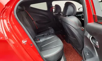 Hyundai Veloster 2018, 102327 км, за 6695.55 USD - фото 12