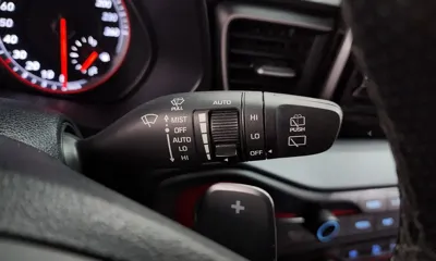 Hyundai Veloster 2018, 102327 км, за 6695.55 USD - фото 15