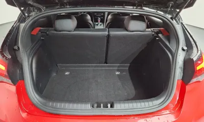 Hyundai Veloster 2018, 102327 км, за 6695.55 USD - фото 20