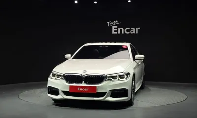 BMW 5-Series 2019, 88086 км, за 19730.41 USD