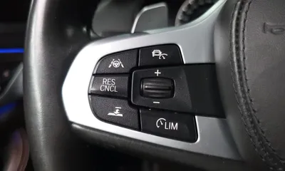 BMW 5-Series 2019, 88086 км, за 19730.41 USD - фото 17