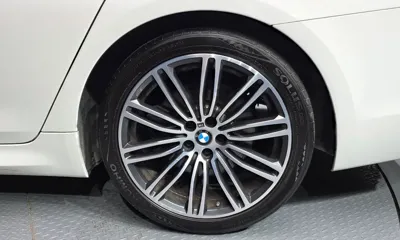 BMW 5-Series 2019, 88086 км, за 19730.41 USD - фото 21