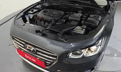 Hyundai Grandeur 2018, 176093 км, за 6104.77 USD - фото 6