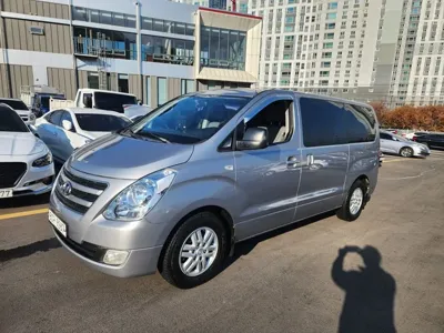 Hyundai Starex 2016, 145526 км, за 4680.49 USD