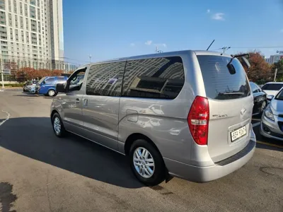 Hyundai Starex 2016, 145526 км, за 4680.49 USD