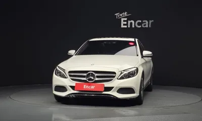 Mercedes-Benz C-Class 2017, 104319 км, за 9446.26 USD