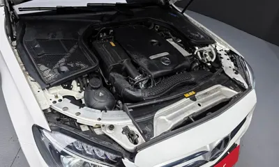 Mercedes-Benz C-Class 2017, 104319 км, за 9441.94 USD - фото 6
