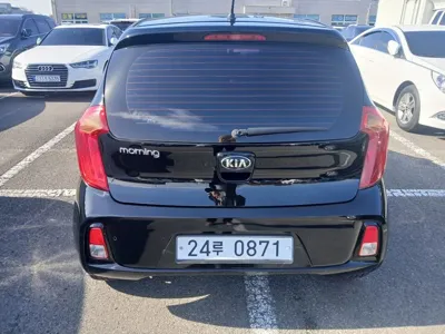 Kia Morning 2016, 119727 км, за 2925.31 USD