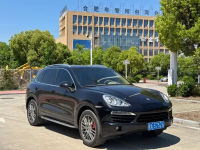 Porsche Cayenne · 2013 год