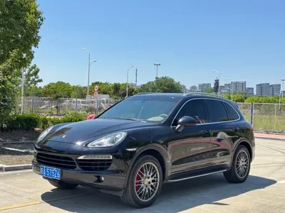 Porsche Cayenne 2013, 148000 км, за 15861.96 USD