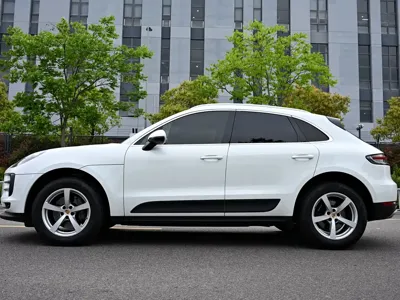 Porsche Macan 2019, 63000 км, за 20952.55 USD