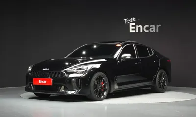 Kia Stinger · 2022 год