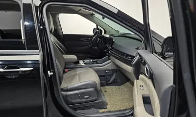 Kia Canival 2024, 47231 км, за 28080.6 USD - фото 11