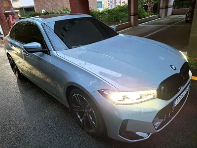 BMW 3-Series 2025, 3270 км, за 18780.36 USD