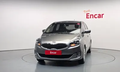 Kia Carens 2014, 107330 км, за 4560.26 USD