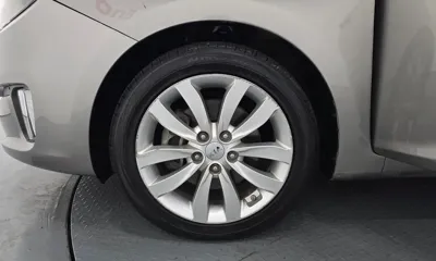 Kia Carens 2014, 107330 км, за 4560.26 USD
