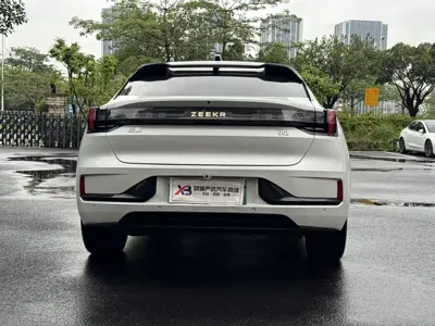 Zeekr 001 2022, 71000 км, за 21482.81 USD