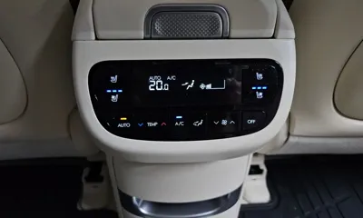 Hyundai Ioniq9 2025, 7664 км, за 51194.7 USD - фото 40