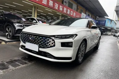 Ford Mondeo · 2022 год
