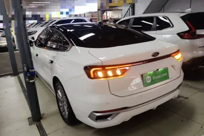 Ford Mondeo 2022, 60300 км, за 16739 USD - фото 4