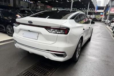 Ford Mondeo 2022, 60300 км, за 16739 USD - фото 12