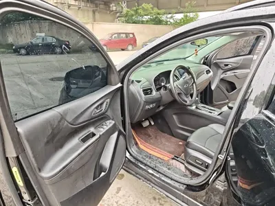 Chevrolet Equinox 2020, 48200 км, за 7666.13 USD - фото 12