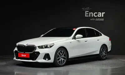 BMW 5-Series · 2025 год
