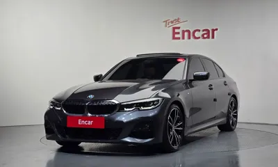 BMW 3-Series · 2022 год