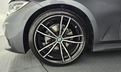 BMW 3-Series 2022, 18835 км, за 23347.67 USD
