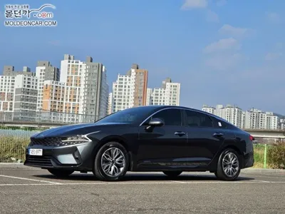Kia K5 · 2020 год