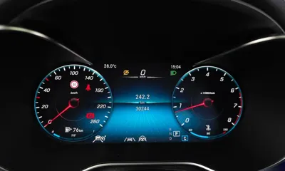 Mercedes-Benz GLC-Class 2022, 30244 км, за 29739.58 USD - фото 8