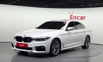 BMW 5-Series · 2018 год
