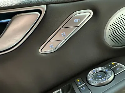 Genesis G80 2025, 21000 км, за 22331.63 USD - фото 15
