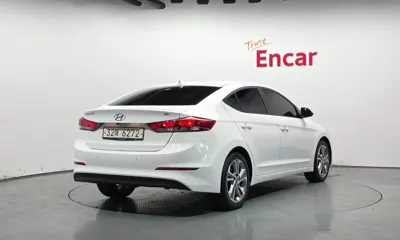 Hyundai Avante 2018, 52791 км, за 6498.62 USD